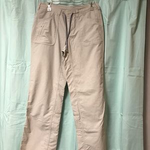 Women’s hiking pants